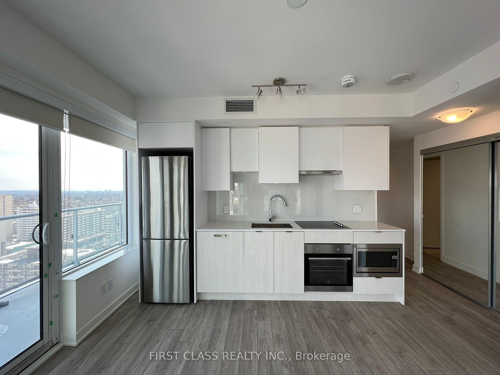 Photo 3 of Unit 2103, 195 Redpath Avenue, Toronto, Mount Pleasant East — HOMEH