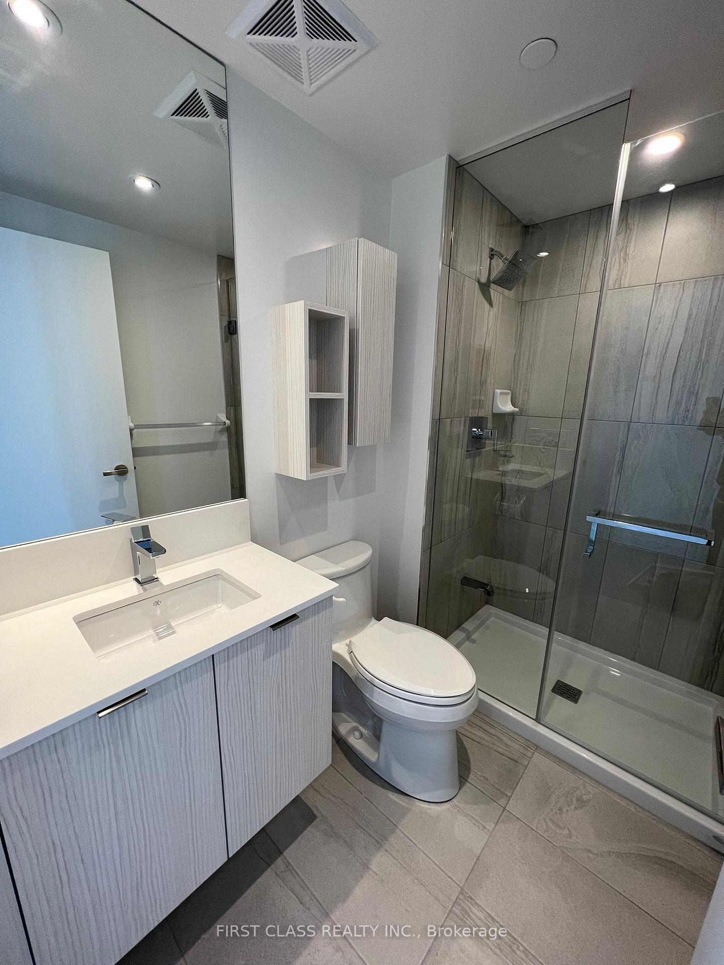 Photo 8 of Unit 2103, 195 Redpath Avenue, Toronto, Mount Pleasant East — HOMEH