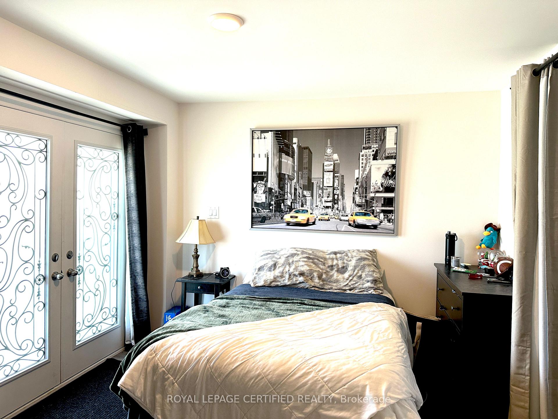 Photo 6 of 14 Ambereen Place, Clarington, Bowmanville — HOMEH