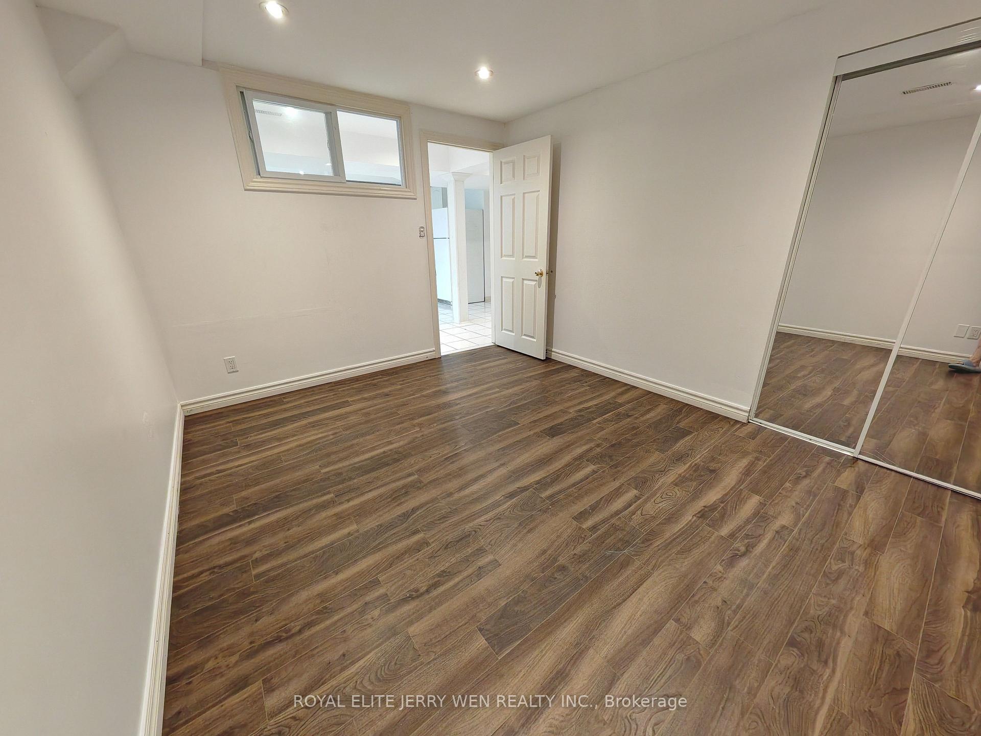 Photo 6 of Unit Basement, 57 Garland Crescent, Richmond Hill, Rouge Woods — HOMEH