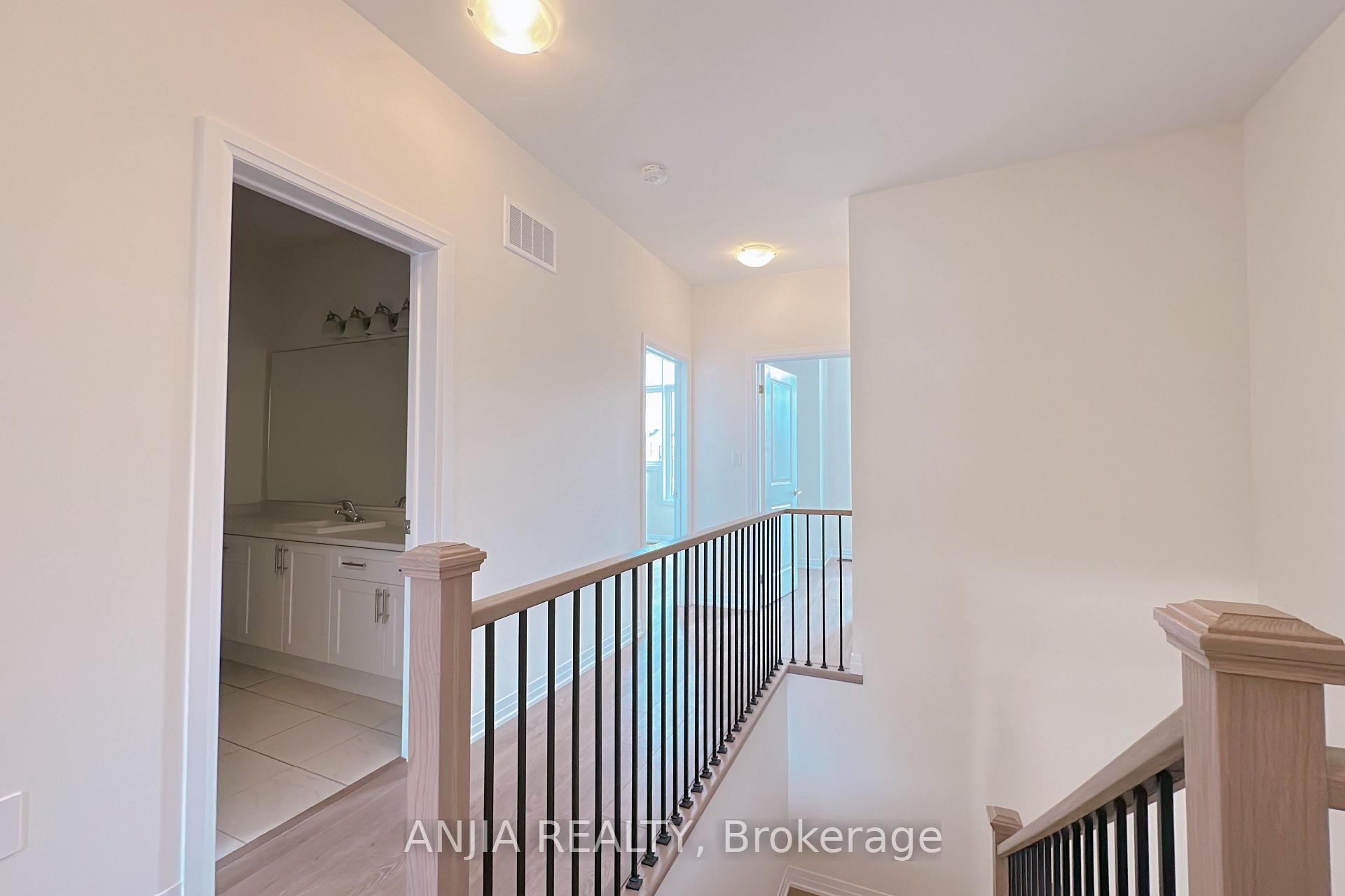 Photo 18 of 10 Tay Lane, Richmond Hill, Rural Richmond Hill — HOMEH