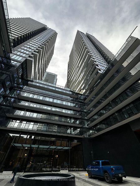 Photo 1 of Unit 306, 117 Broadway Avenue, Toronto, Mount Pleasant West — HOMEH