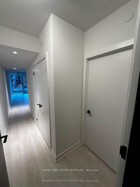Photo 7 of Unit 306, 117 Broadway Avenue, Toronto, Mount Pleasant West — HOMEH