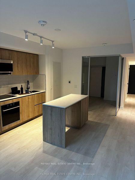 Photo 14 of Unit 306, 117 Broadway Avenue, Toronto, Mount Pleasant West — HOMEH