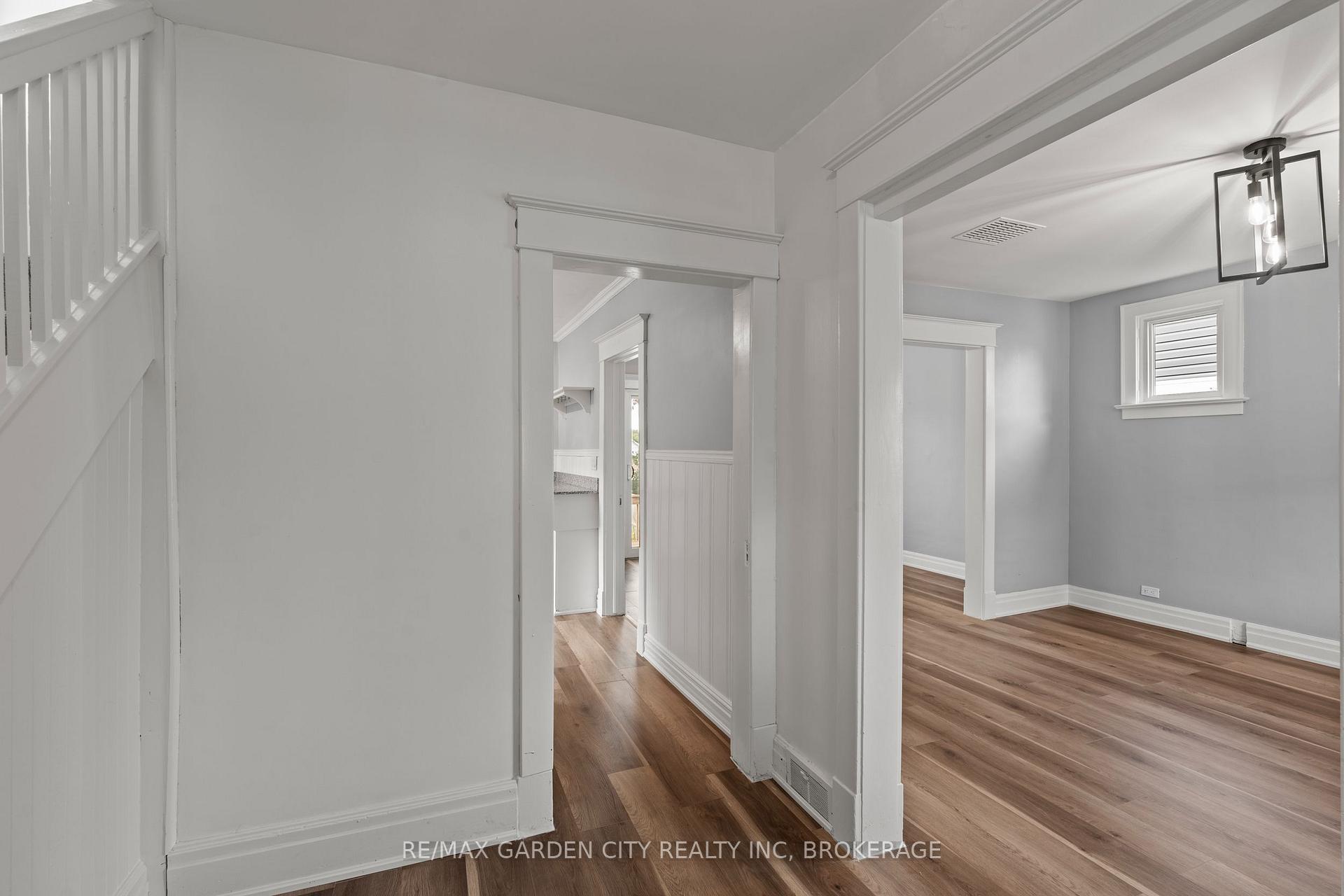 Photo 5 of 6294 Culp Street, Niagara Falls, Dorchester — HOMEH