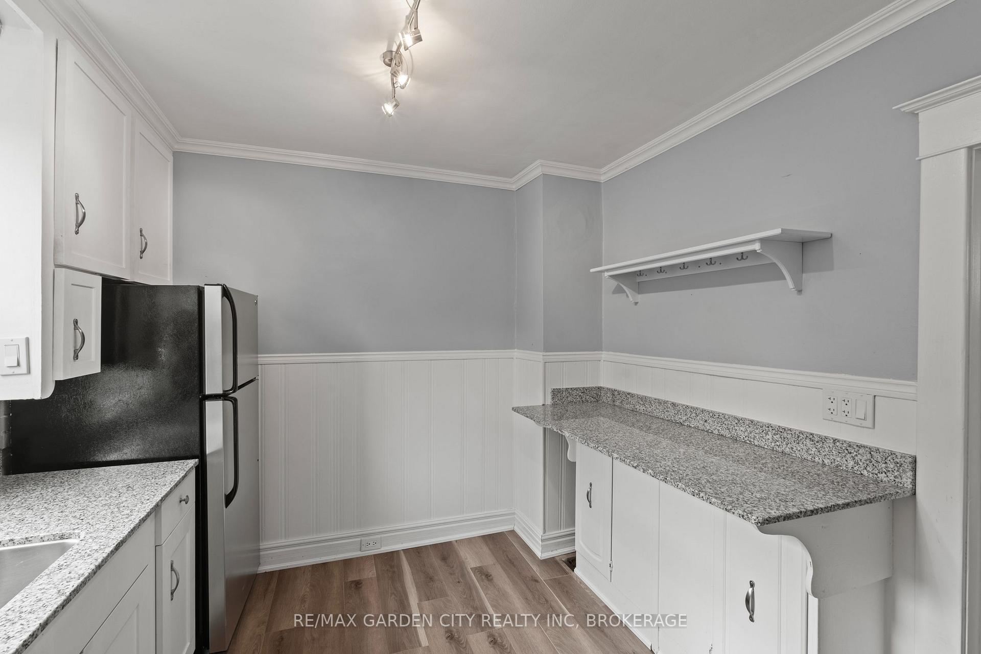 Photo 12 of 6294 Culp Street, Niagara Falls, Dorchester — HOMEH