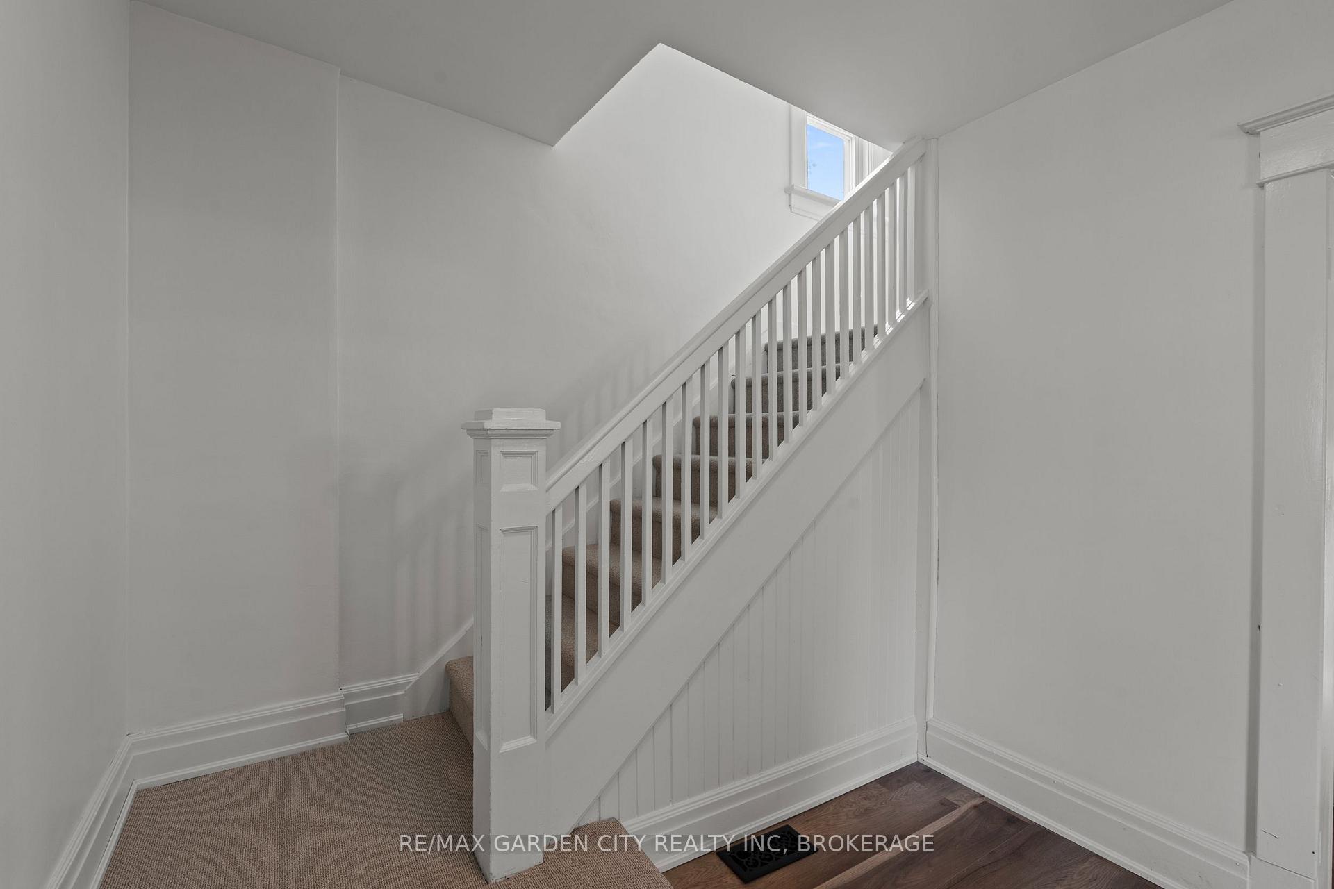 Photo 13 of 6294 Culp Street, Niagara Falls, Dorchester — HOMEH
