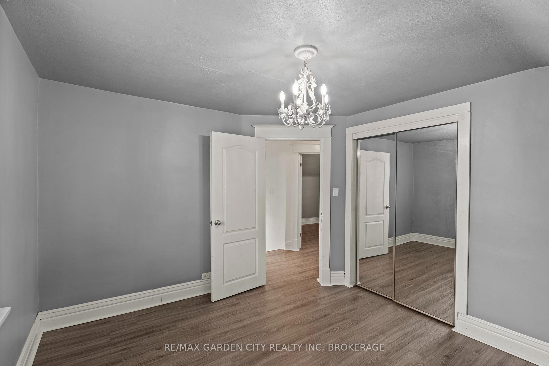 Photo 15 of 6294 Culp Street, Niagara Falls, Dorchester — HOMEH