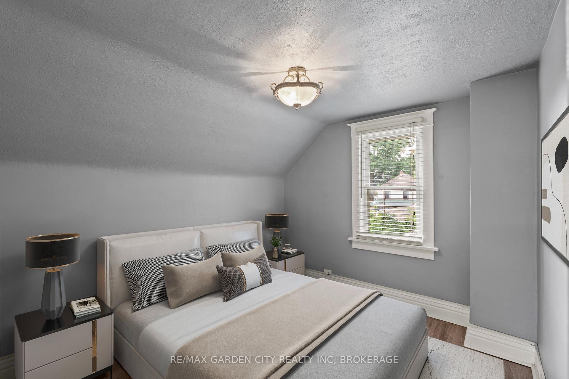 Photo 18 of 6294 Culp Street, Niagara Falls, Dorchester — HOMEH