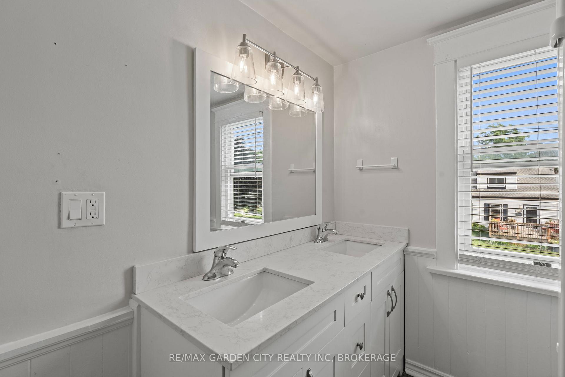 Photo 20 of 6294 Culp Street, Niagara Falls, Dorchester — HOMEH