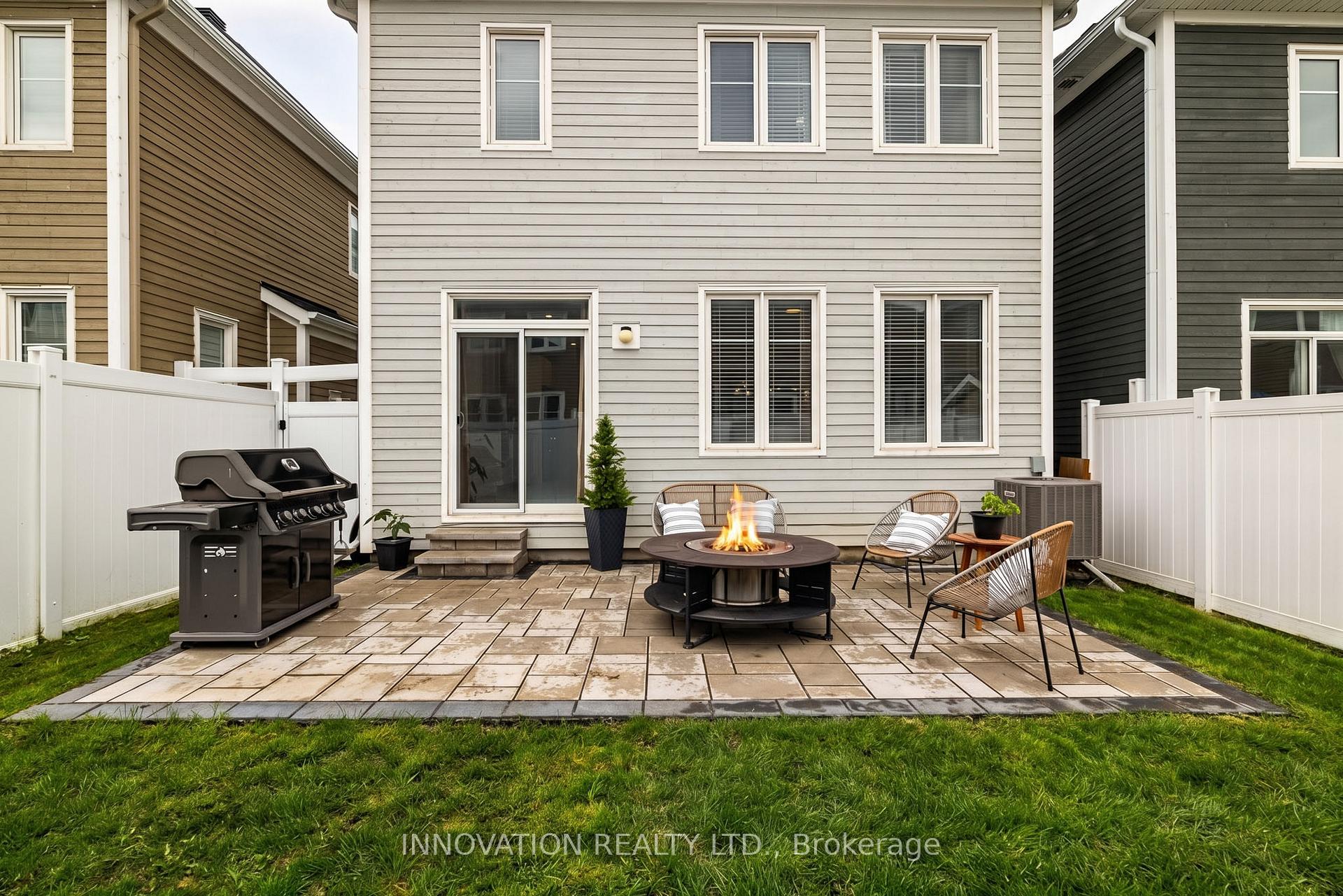 Photo 32 of 191 Equitation Circle, Ottawa, Goulbourn Twp From Franktown Rd/South To Rideau — HOMEH