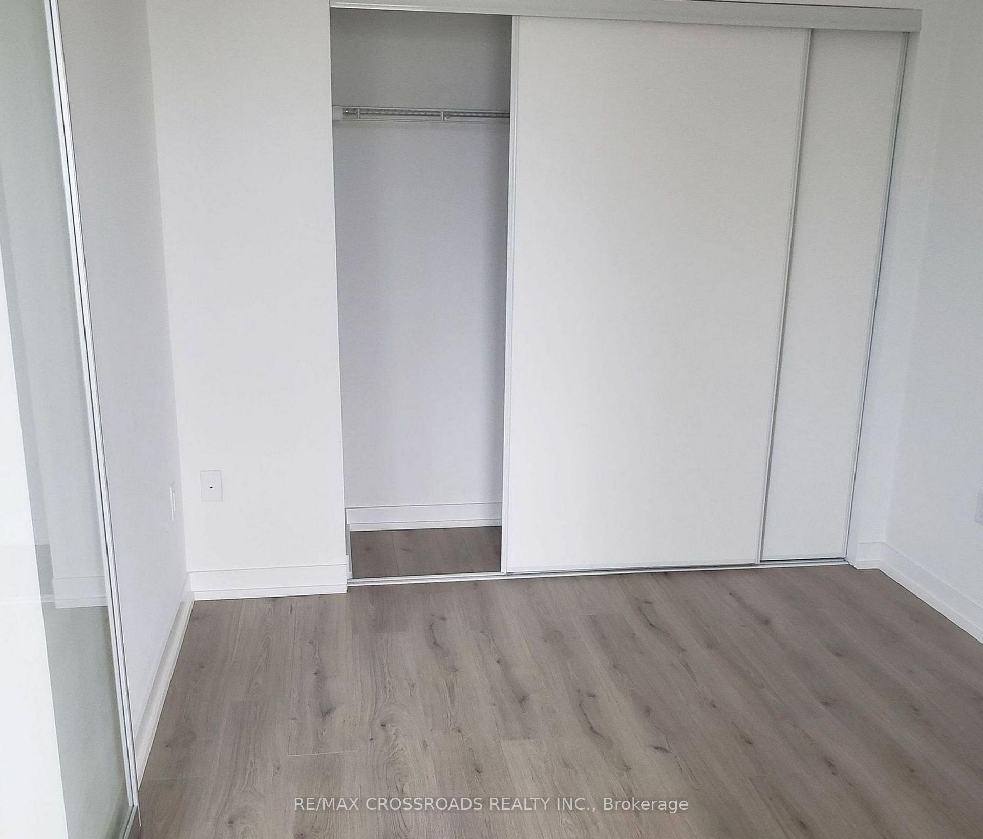Photo 6 of Unit 3706, 395 Bloor Street E, Toronto, North St. James Town — HOMEH