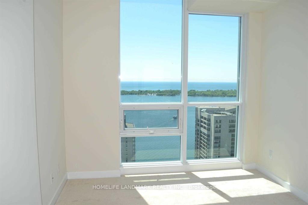 Photo 4 of Unit 4411, 33 Bay Street, Toronto, Waterfront Communities — HOMEH