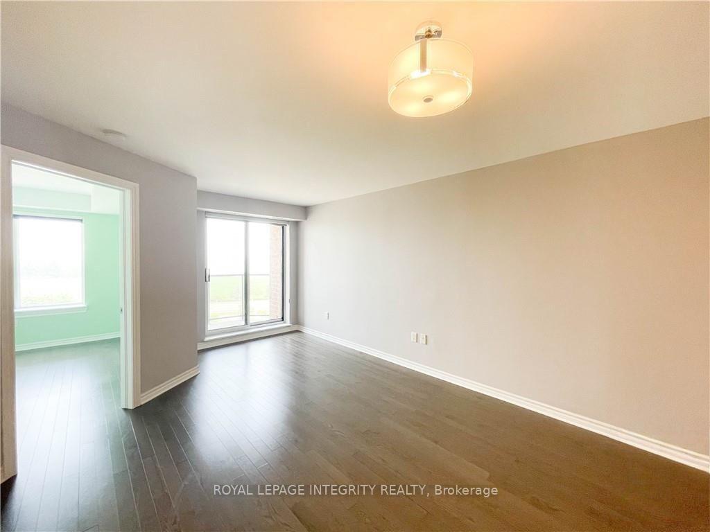 Photo 14 of Unit 609, 314 Central Park Drive, Ottawa, Central Park — HOMEH