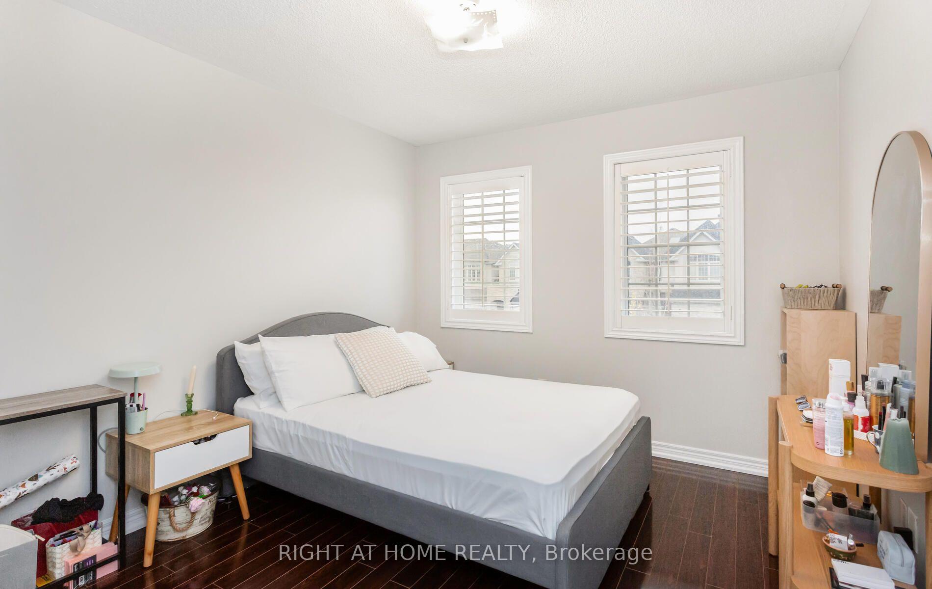 Photo 23 of 2419 Wasaga Drive, Oakville, Joshua Creek — HOMEH