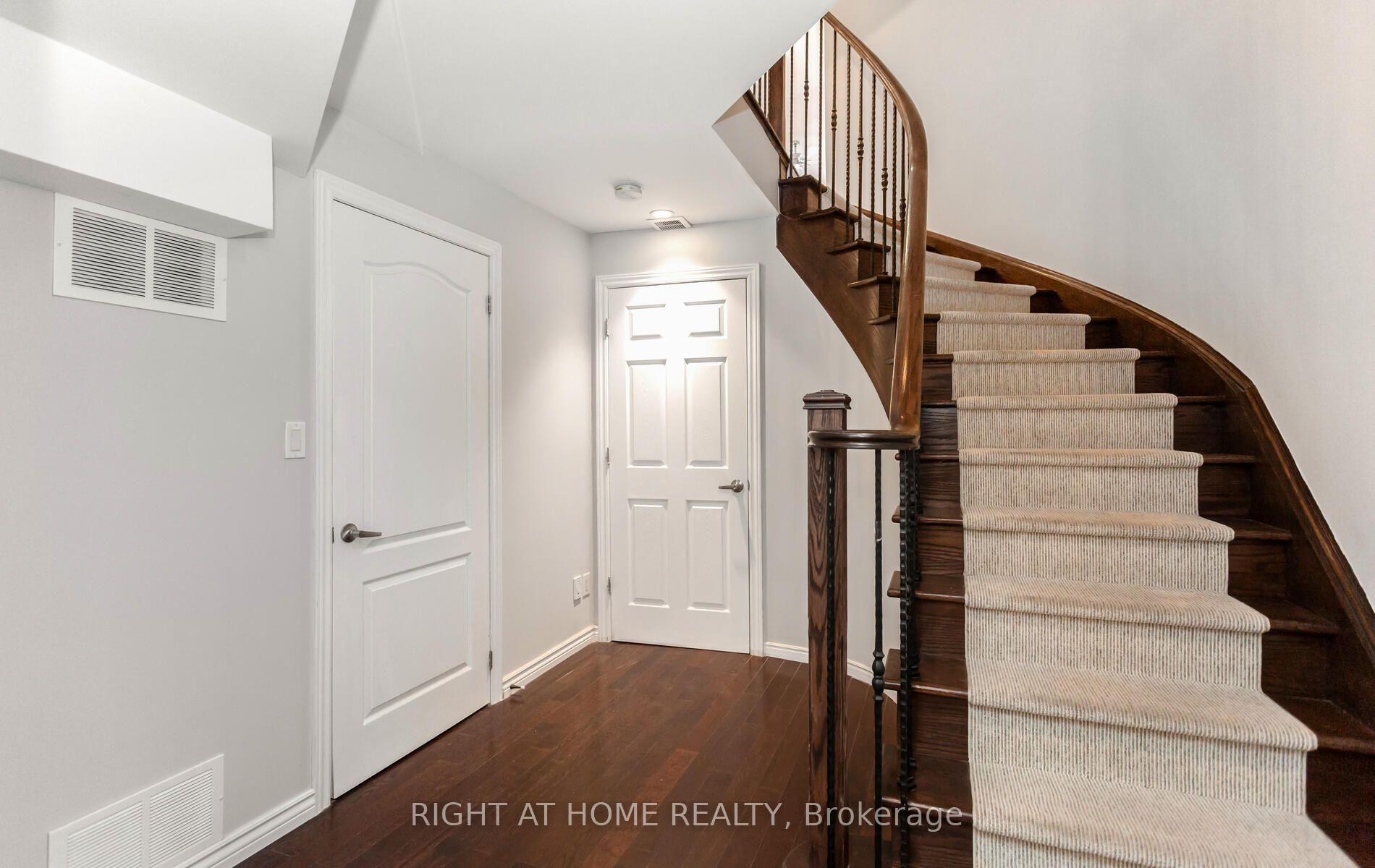 Photo 33 of 2419 Wasaga Drive, Oakville, Joshua Creek — HOMEH