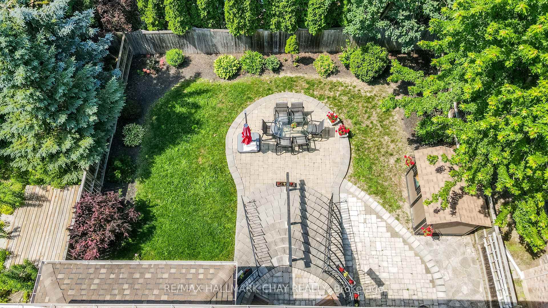 Photo 36 of 14 Imperial Crown Lane, Barrie, Innis-Shore — HOMEH