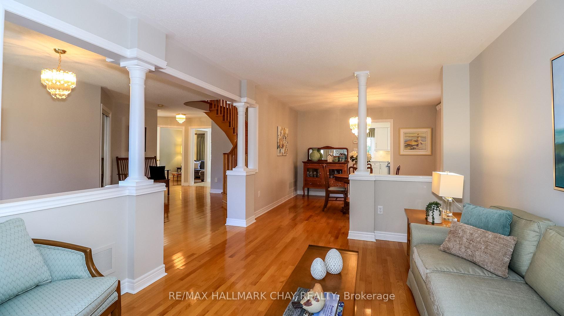 Photo 14 of 14 Imperial Crown Lane, Barrie, Innis-Shore — HOMEH