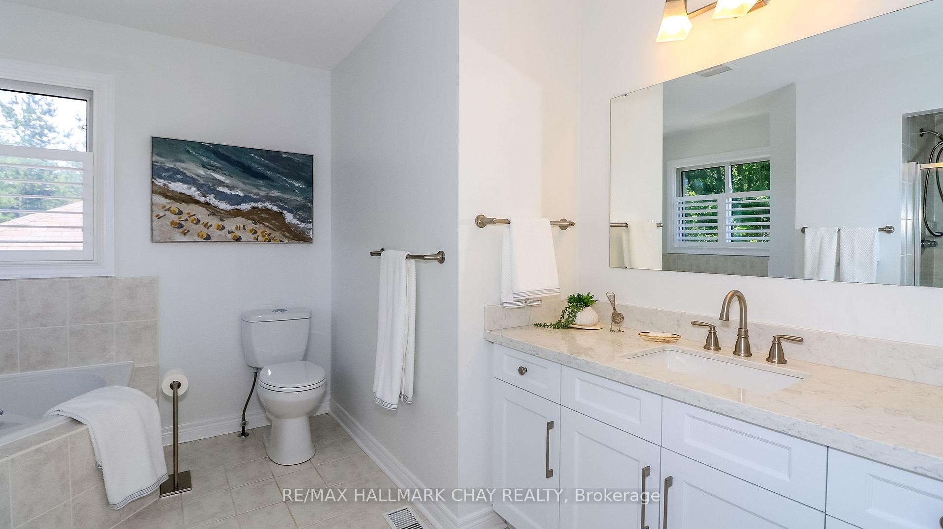 Photo 27 of 14 Imperial Crown Lane, Barrie, Innis-Shore — HOMEH