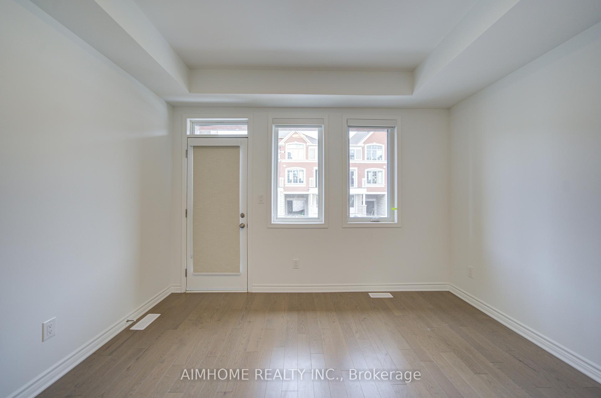 Photo 3 of 60 Avani Avenue, Markham, Rural Markham — HOMEH