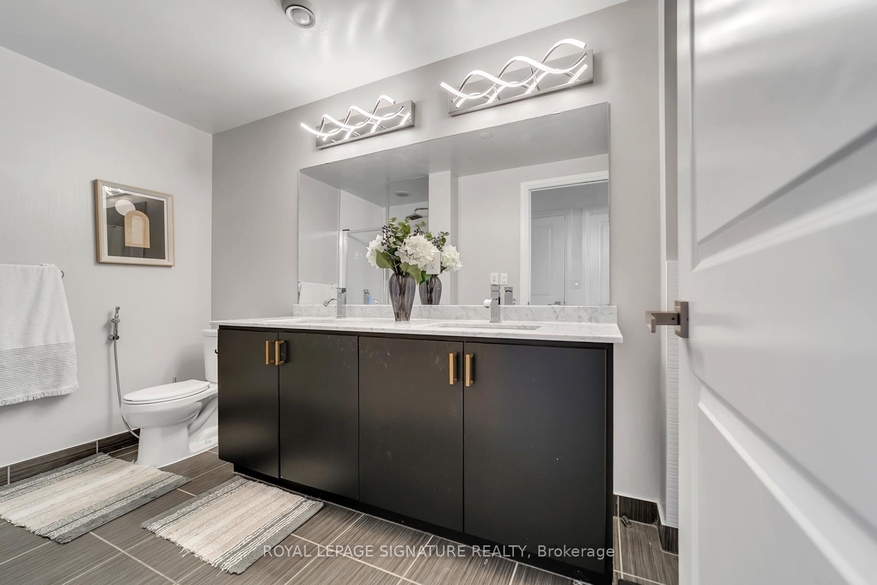 Photo 26 of Unit LPH316, 7161 Yonge Street, Markham, Grandview — HOMEH
