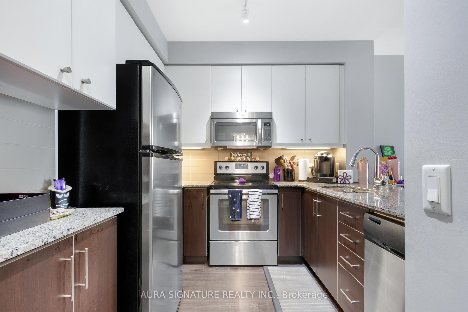 Photo 11 of Unit 612, 8 Fieldway Road, Etobicoke, Islington-City Centre West — HOMEH