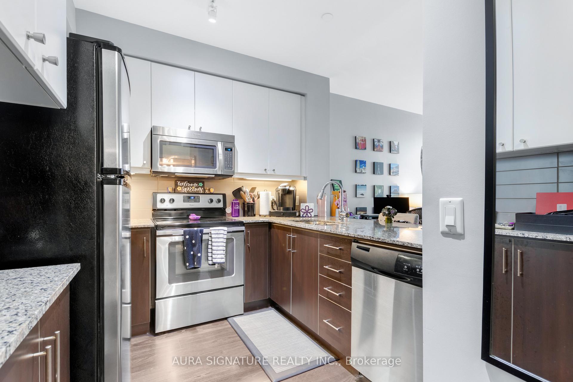 Photo 12 of Unit 612, 8 Fieldway Road, Etobicoke, Islington-City Centre West — HOMEH