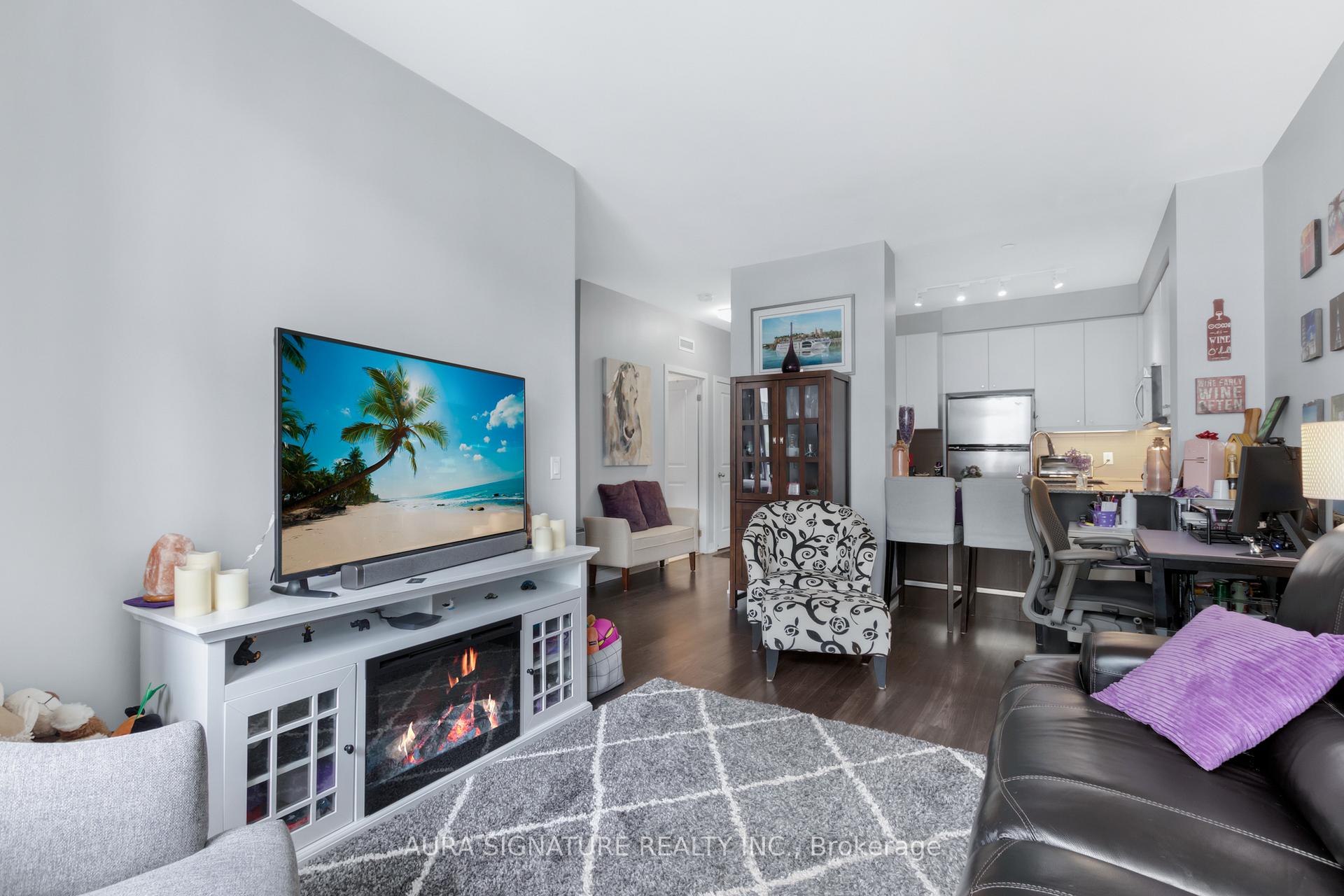 Photo 15 of Unit 612, 8 Fieldway Road, Etobicoke, Islington-City Centre West — HOMEH