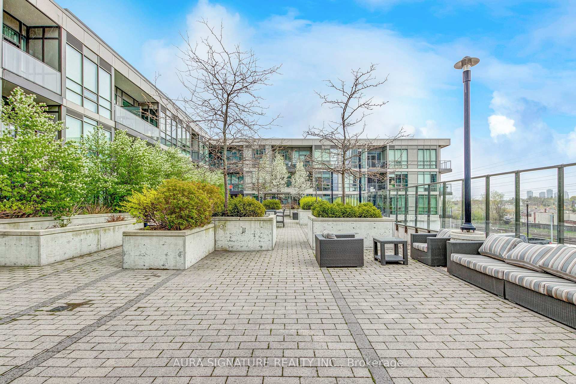 Photo 34 of Unit 612, 8 Fieldway Road, Etobicoke, Islington-City Centre West — HOMEH