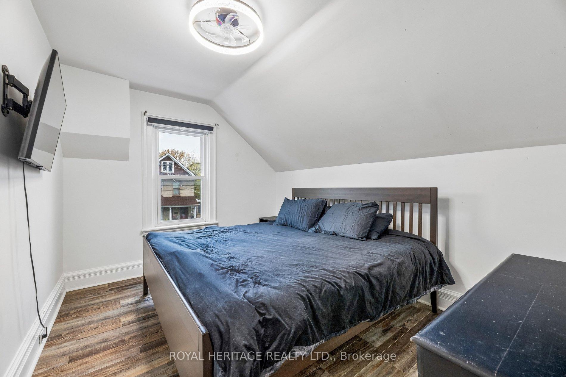 Photo 9 of 505 Paterson Street, Peterborough, Town Ward 3 — HOMEH