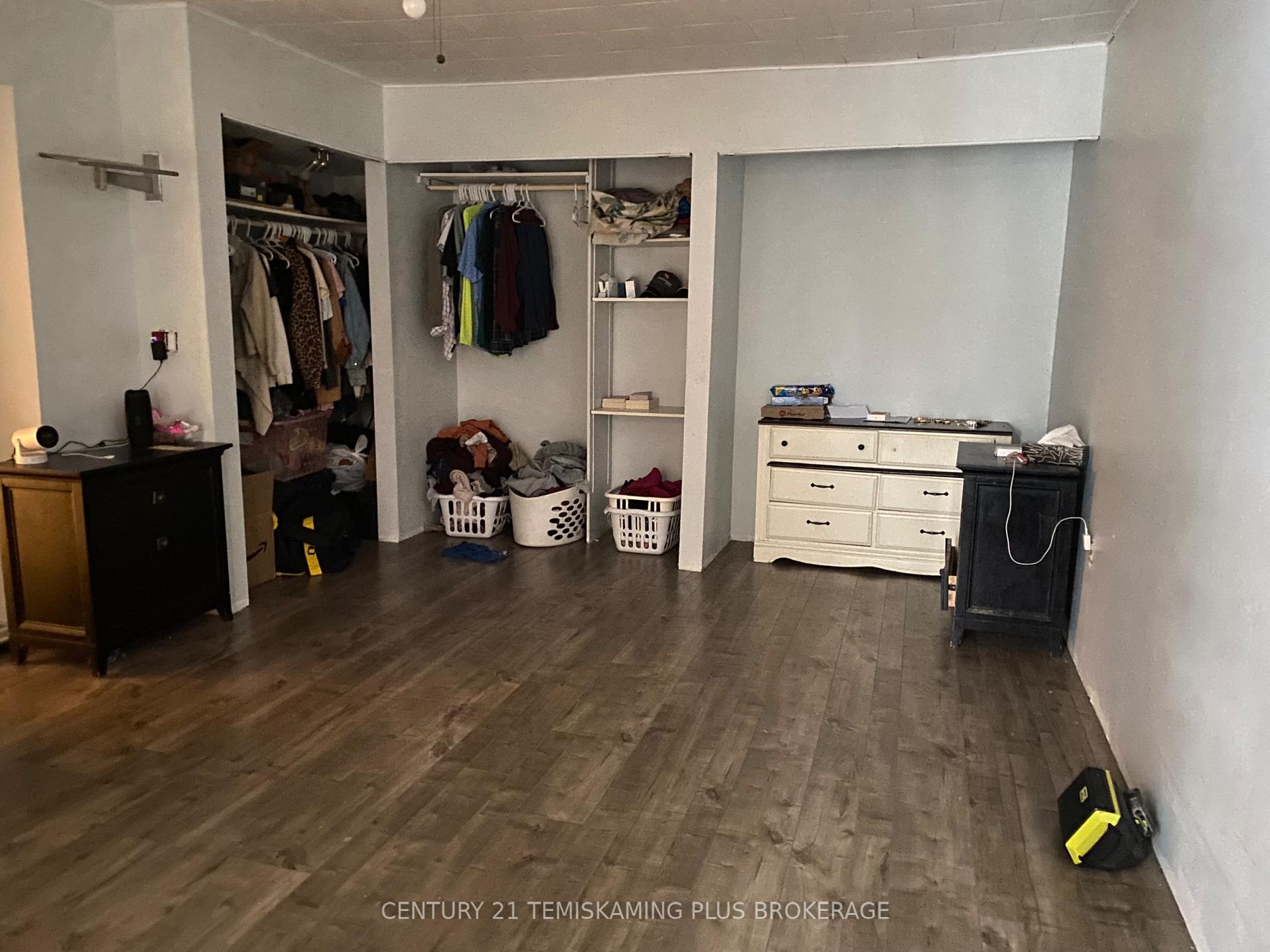 Photo 9 of 31 Grandview Avenue, Cobalt — HOMEH
