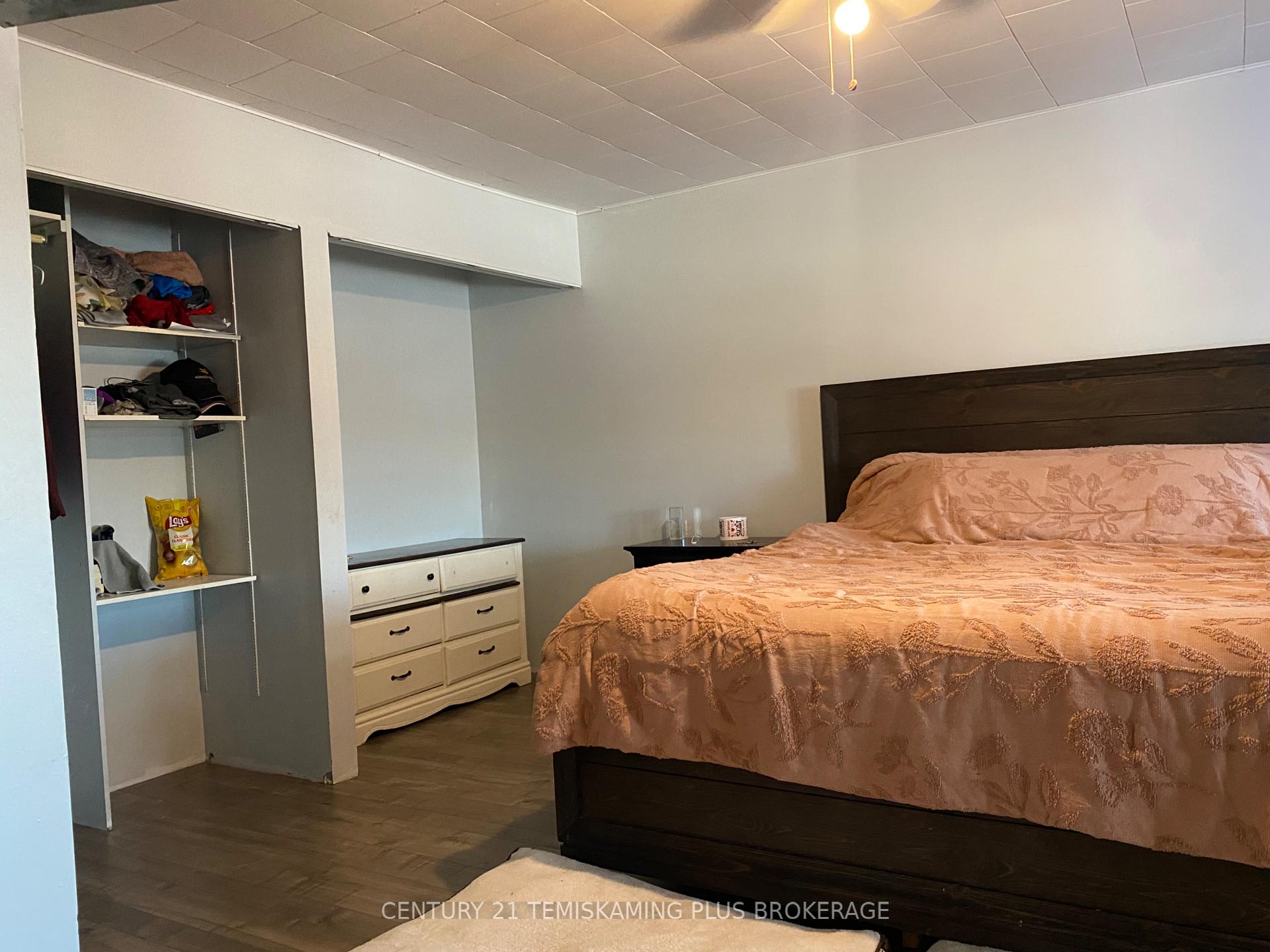 Photo 17 of 31 Grandview Avenue, Cobalt — HOMEH