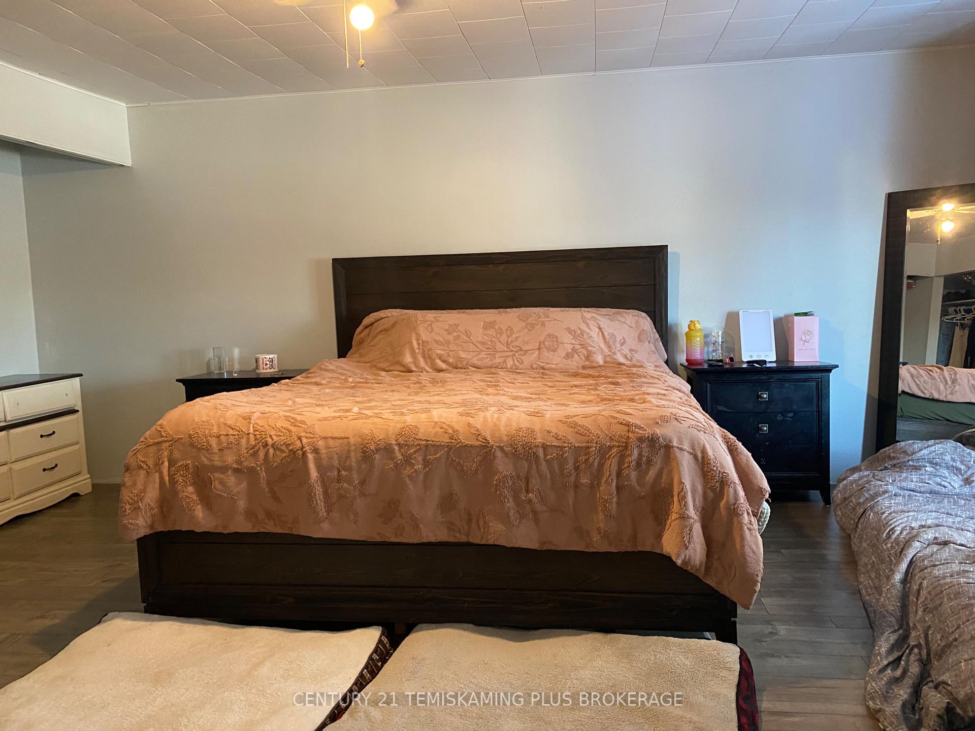 Photo 18 of 31 Grandview Avenue, Cobalt — HOMEH