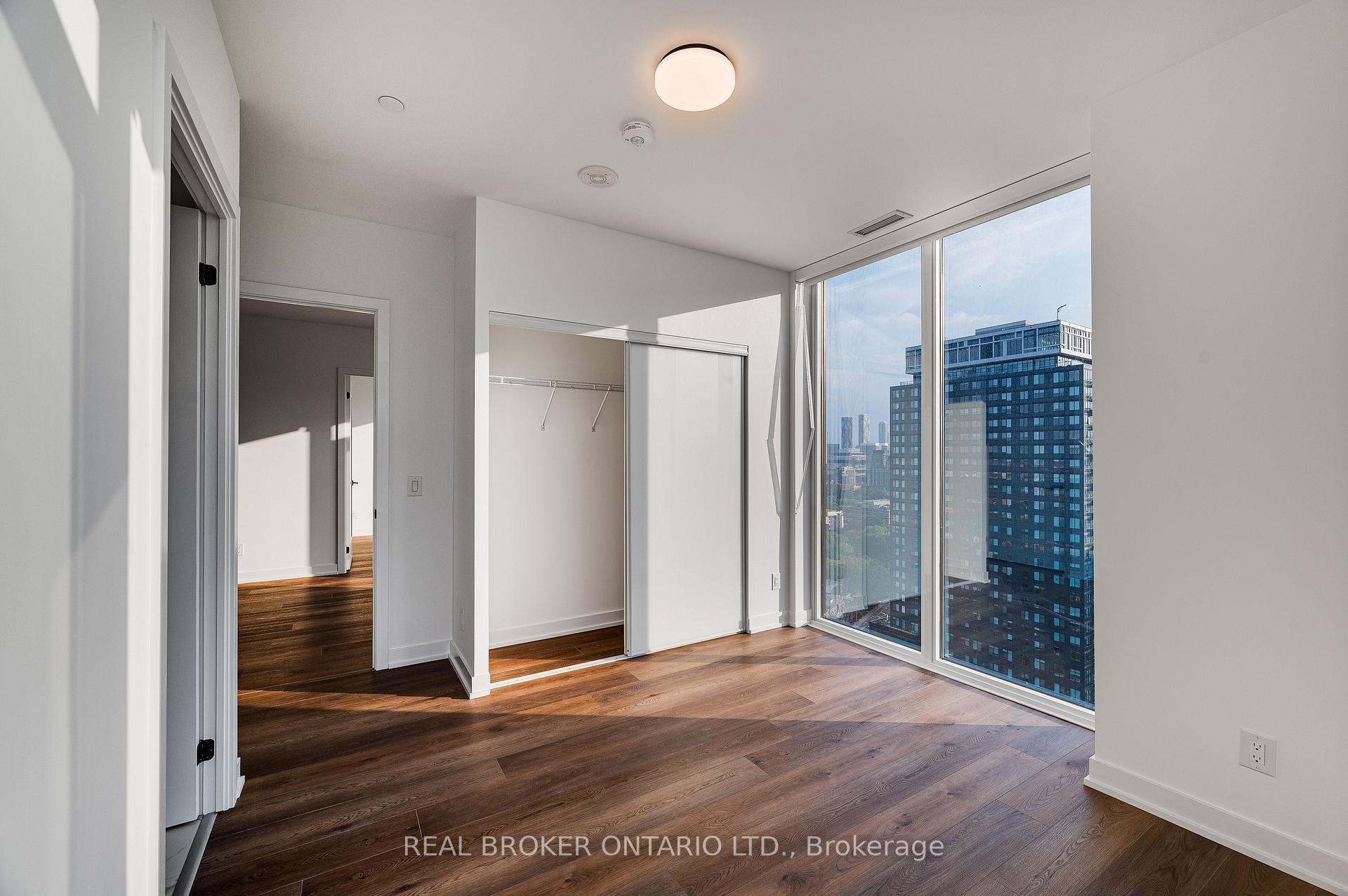 Photo 4 of Unit 2308, 5 Defries Street, Toronto, Regent Park — HOMEH