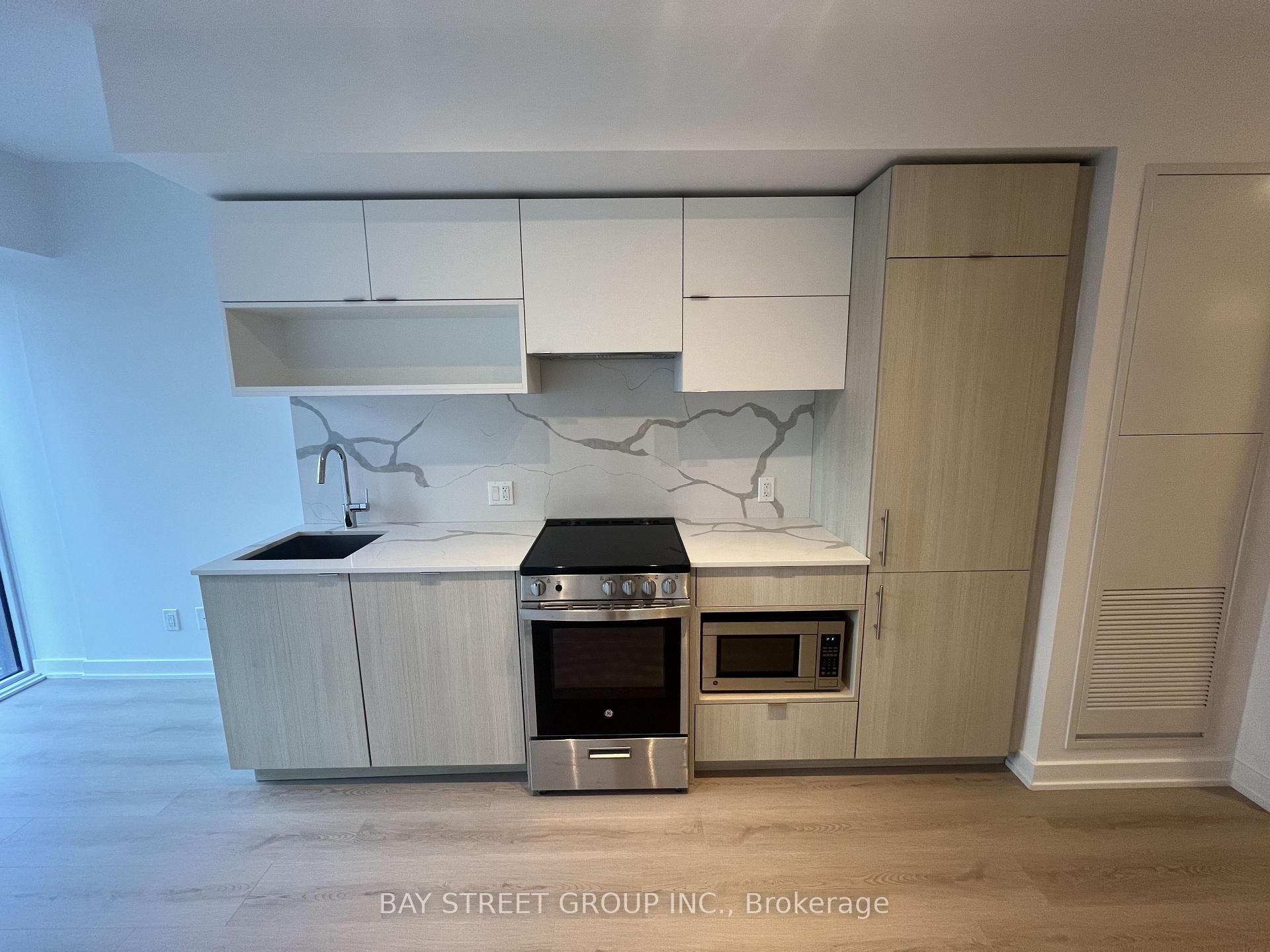 Photo 7 of Unit 1001, 100 Queen Street E, Toronto, Church-Yonge Corridor — HOMEH