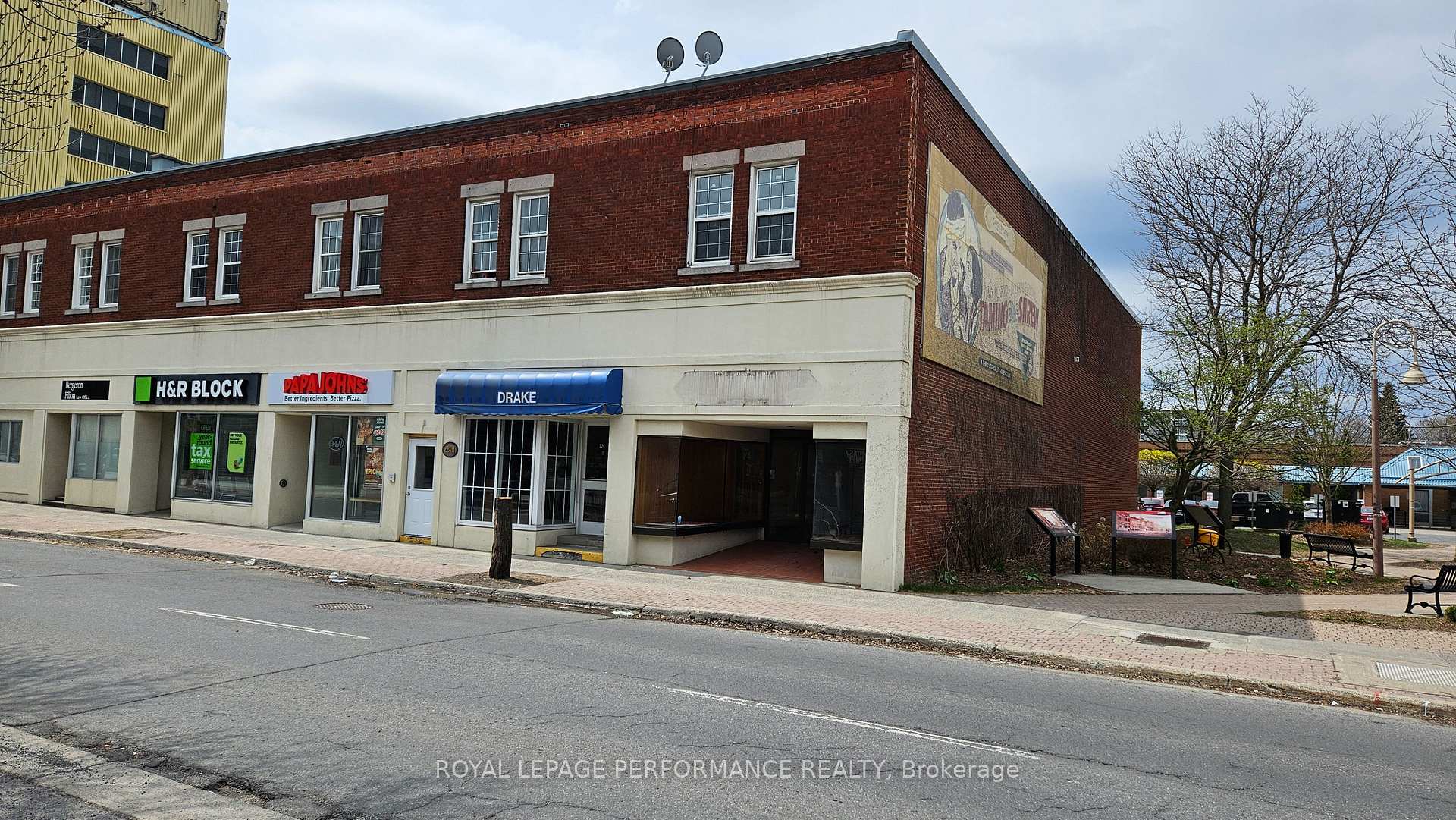 Photo 1 of Unit 6, 224A Pitt Street S, Cornwall, Cornwall — HOMEH