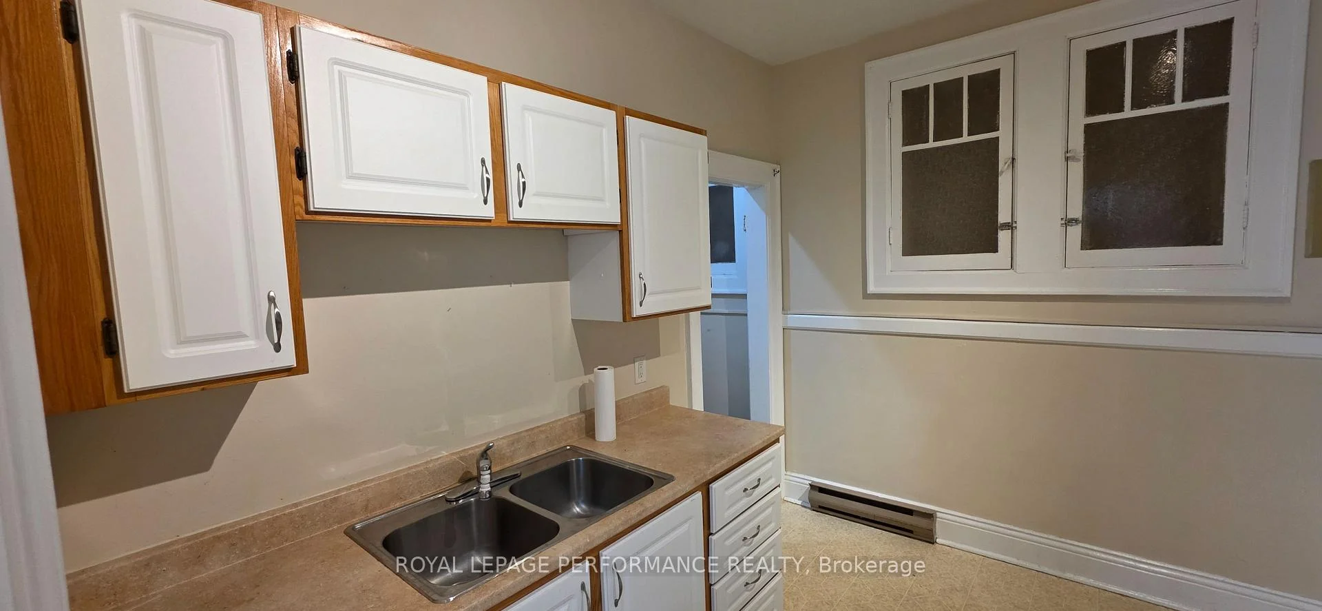 Photo 7 of Unit 6, 224A Pitt Street S, Cornwall, Cornwall — HOMEH