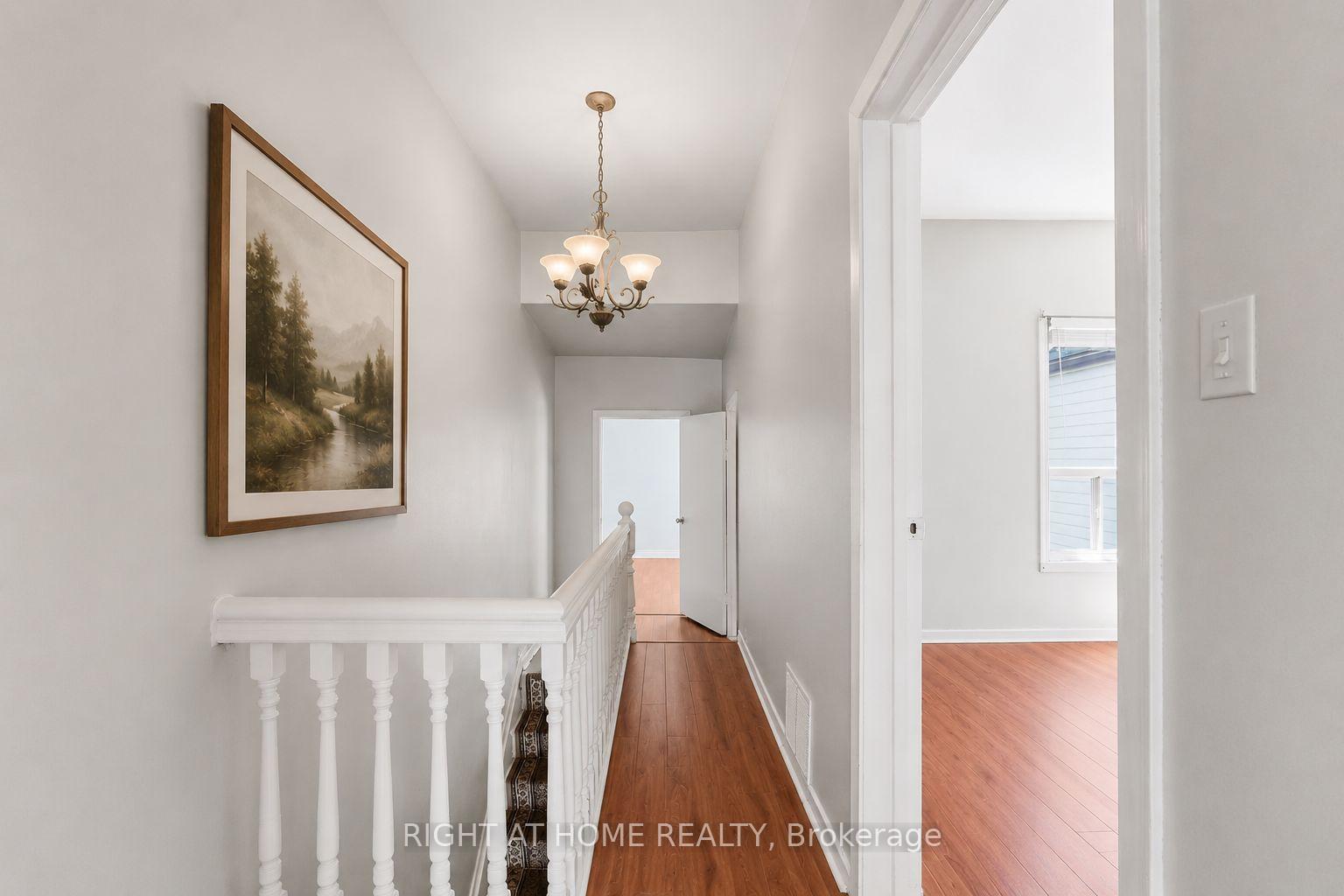 Photo 12 of 7 Andrews Avenue, Toronto, Trinity-Bellwoods — HOMEH