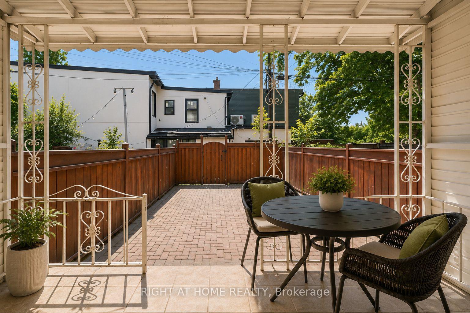 Photo 22 of 7 Andrews Avenue, Toronto, Trinity-Bellwoods — HOMEH