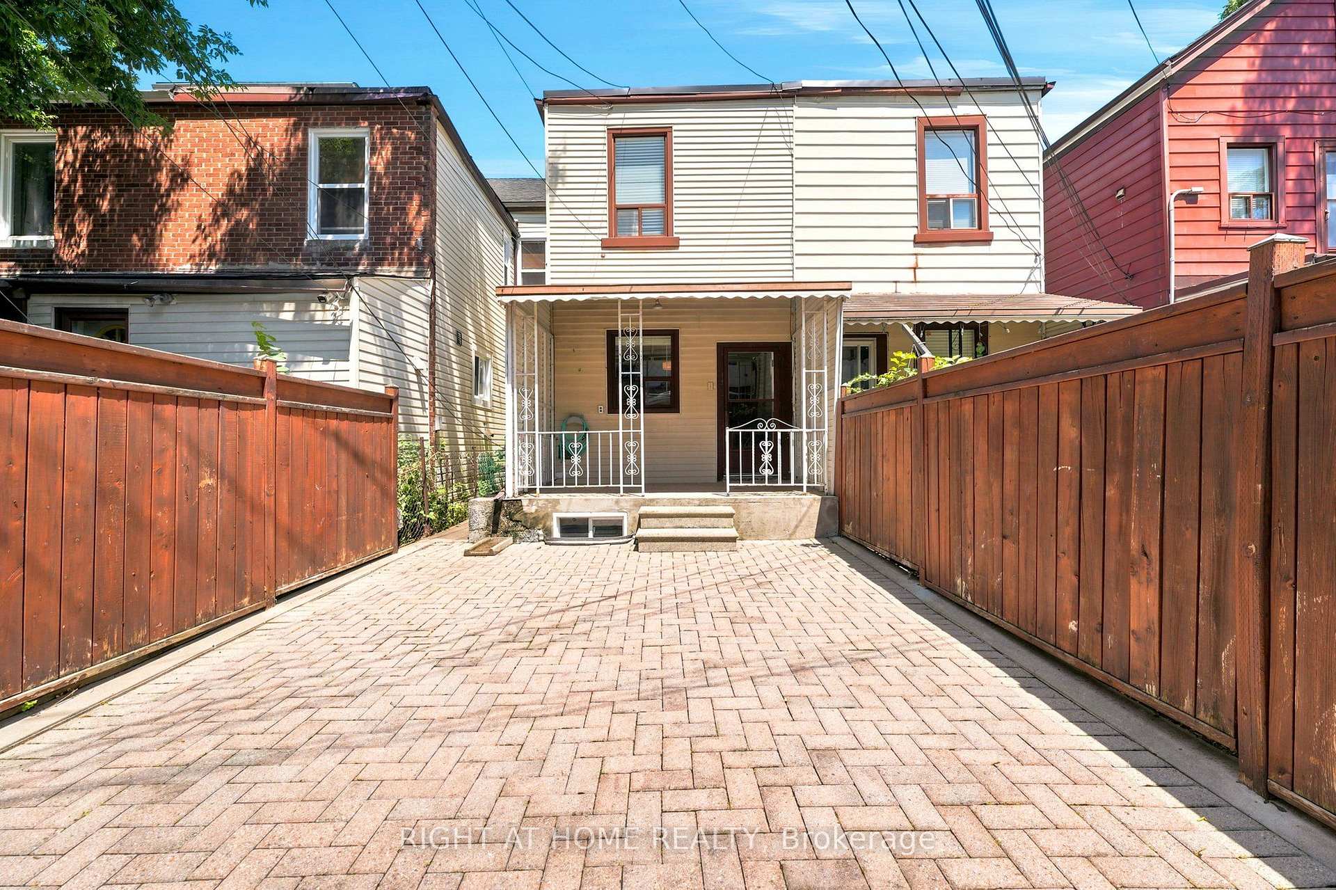 Photo 24 of 7 Andrews Avenue, Toronto, Trinity-Bellwoods — HOMEH