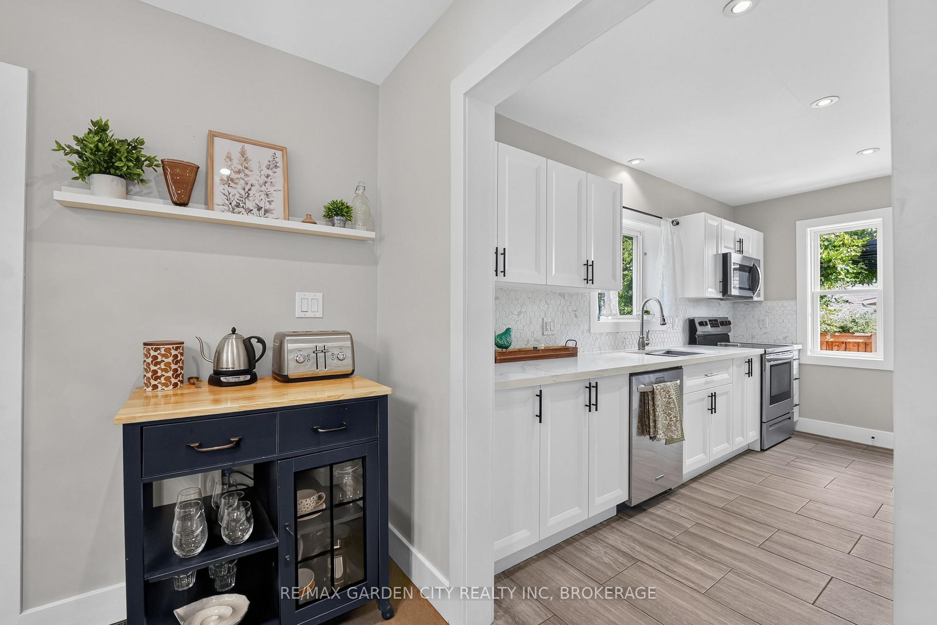 Photo 13 of 144 Highland Avenue, St. Catharines, Old Glenridge — HOMEH