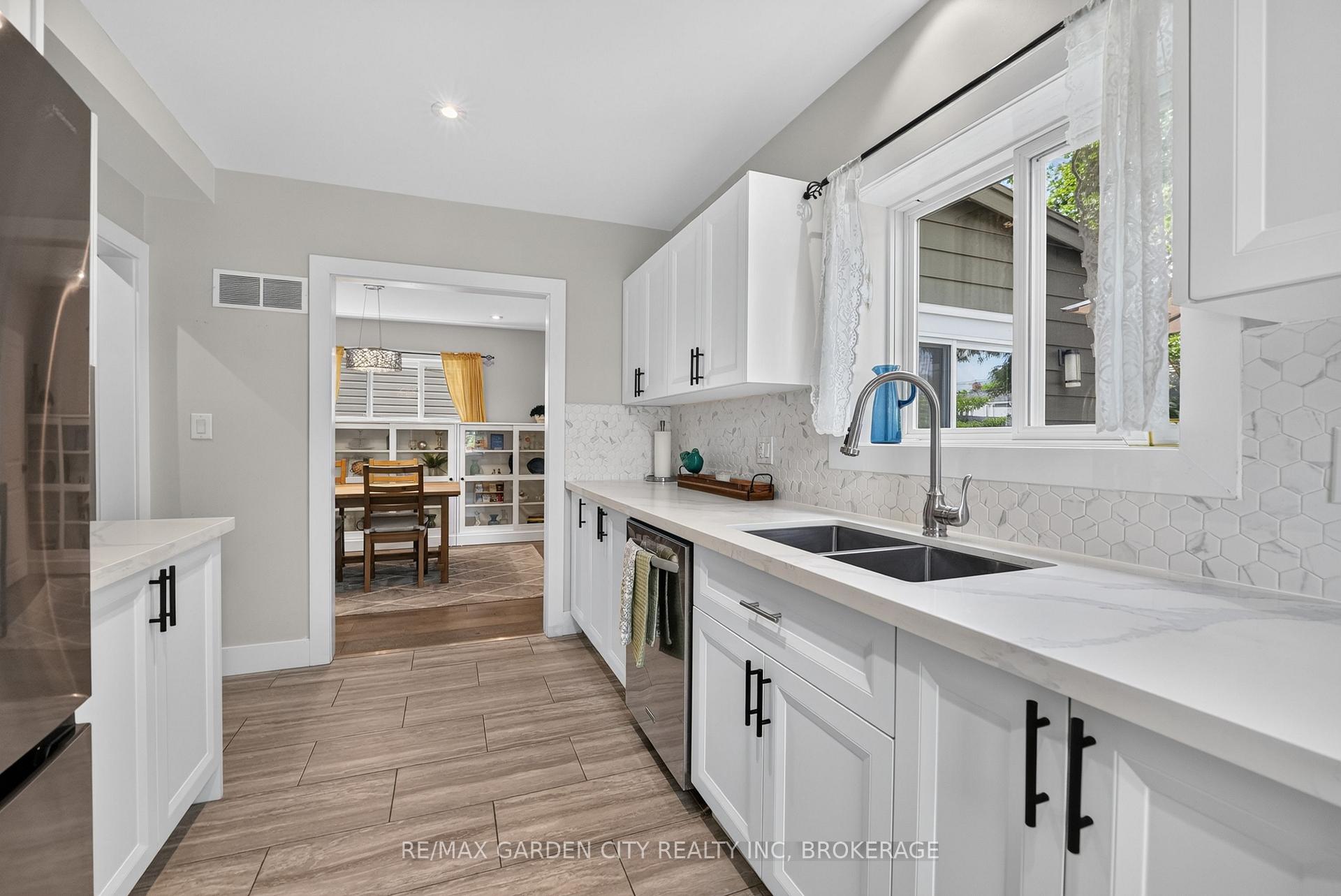 Photo 17 of 144 Highland Avenue, St. Catharines, Old Glenridge — HOMEH