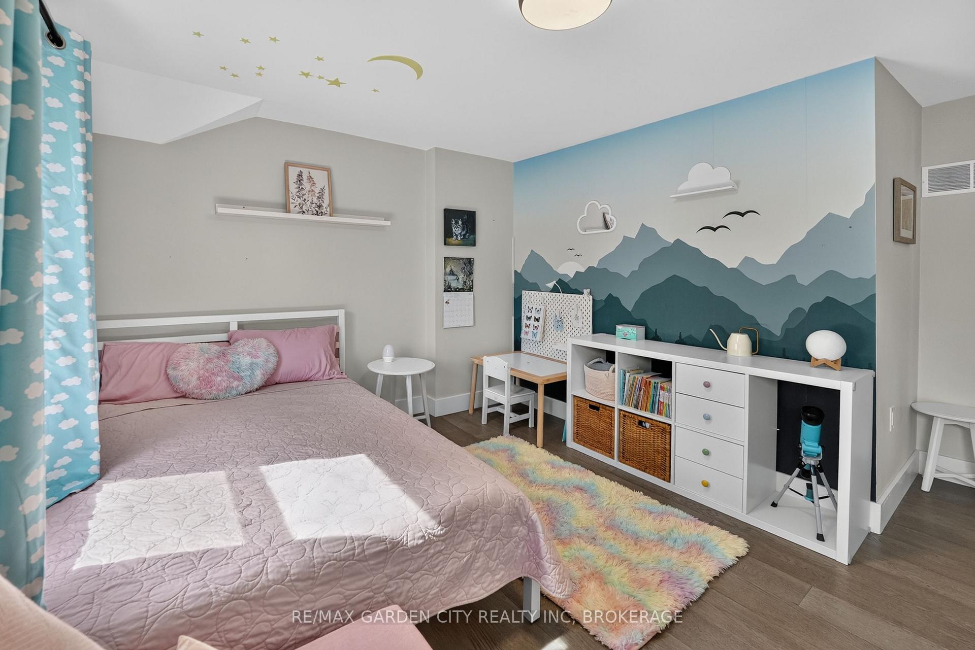Photo 30 of 144 Highland Avenue, St. Catharines, Old Glenridge — HOMEH
