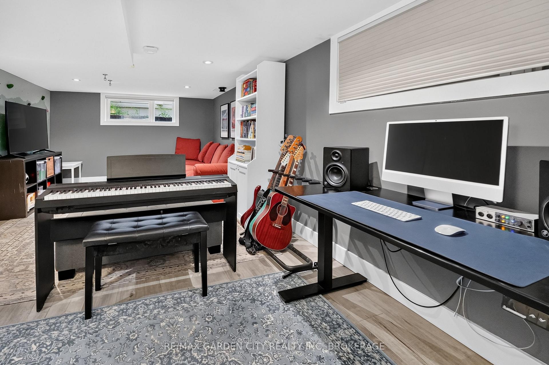 Photo 36 of 144 Highland Avenue, St. Catharines, Old Glenridge — HOMEH