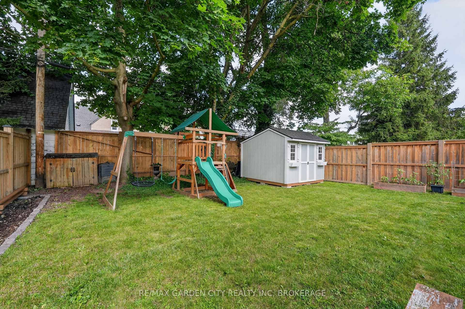 Photo 42 of 144 Highland Avenue, St. Catharines, Old Glenridge — HOMEH