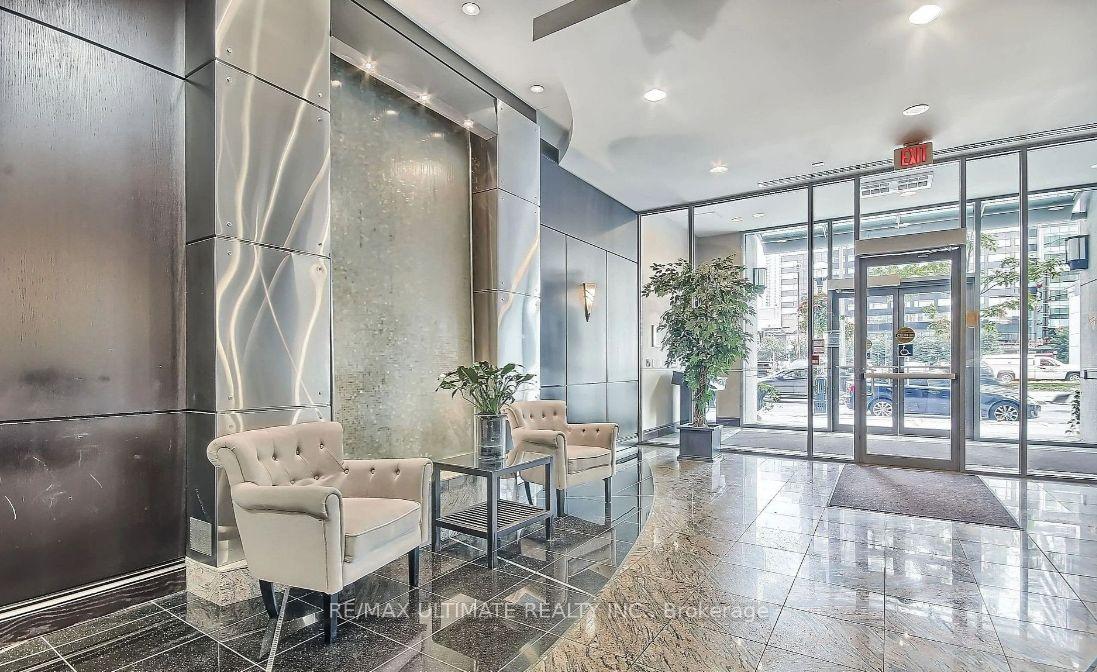 Photo 3 of Unit 1609, 30 Grand Trunk Crescent, Toronto, Waterfront Communities — HOMEH
