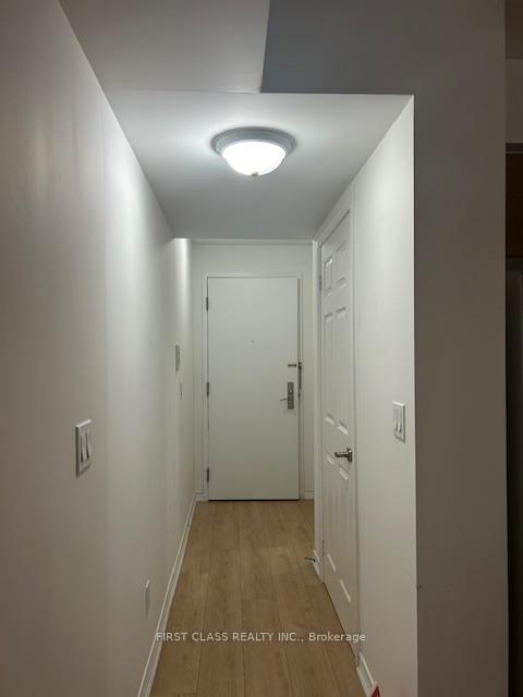 Photo 4 of Unit 607, 761 Bay Street, Toronto, Bay Street Corridor — HOMEH