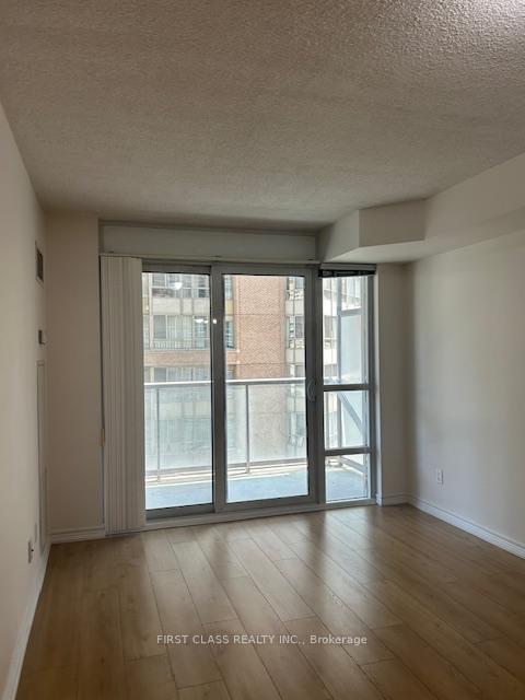 Photo 6 of Unit 607, 761 Bay Street, Toronto, Bay Street Corridor — HOMEH