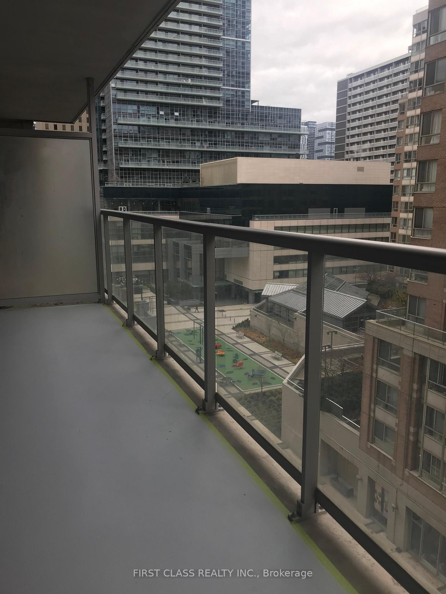 Photo 10 of Unit 607, 761 Bay Street, Toronto, Bay Street Corridor — HOMEH