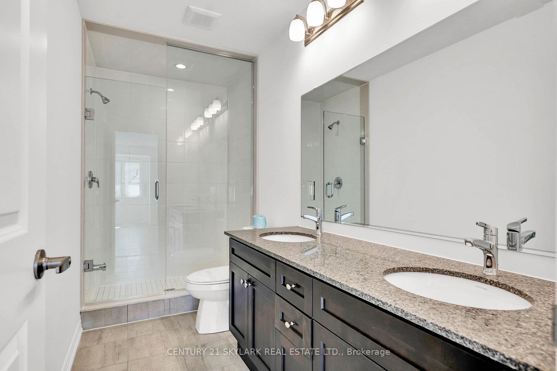 Photo 14 of 13 Vinewood Crescent, Barrie, Rural Barrie Southeast — HOMEH